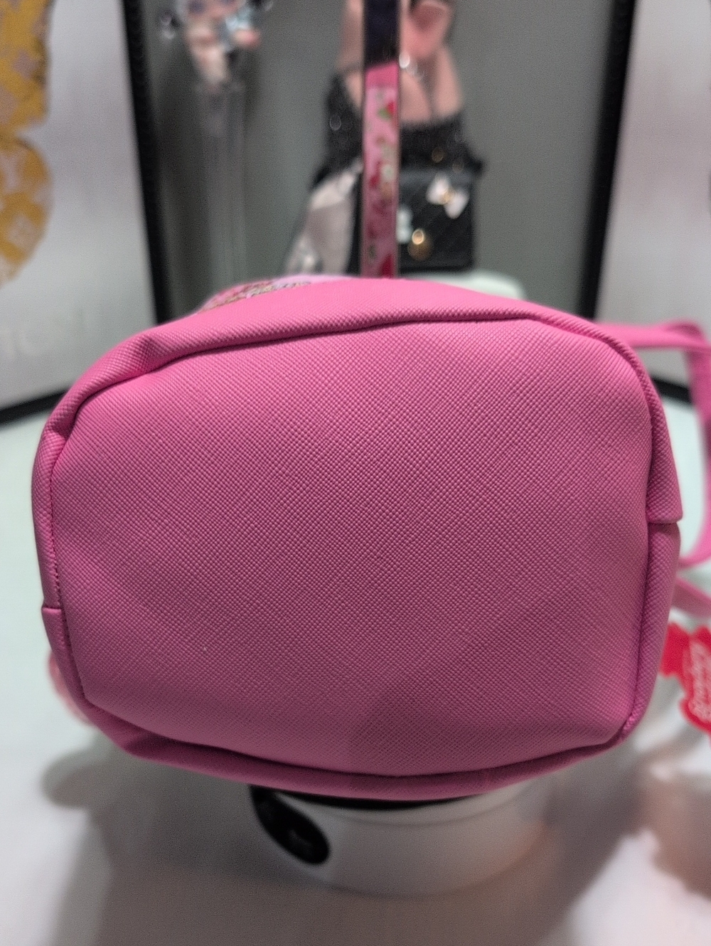 Shannon's Birthday Surprise Strawberry Shortcake Mini Bucket Bag - ๐ Bundle ๐ - Picture 14 of 16